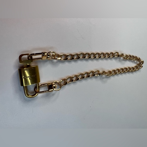 Authentic Louis Vuitton Lock and Key on Chain #312 - Picture 6 of 10